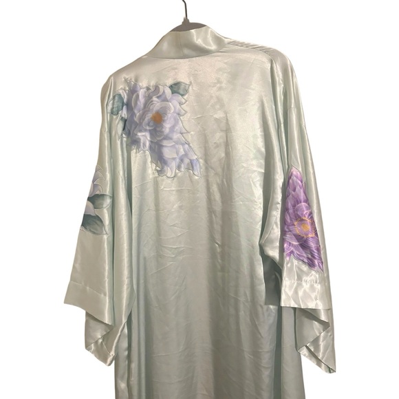 Natori Satin Floral Light Blue Robe - Picture 9 of 10